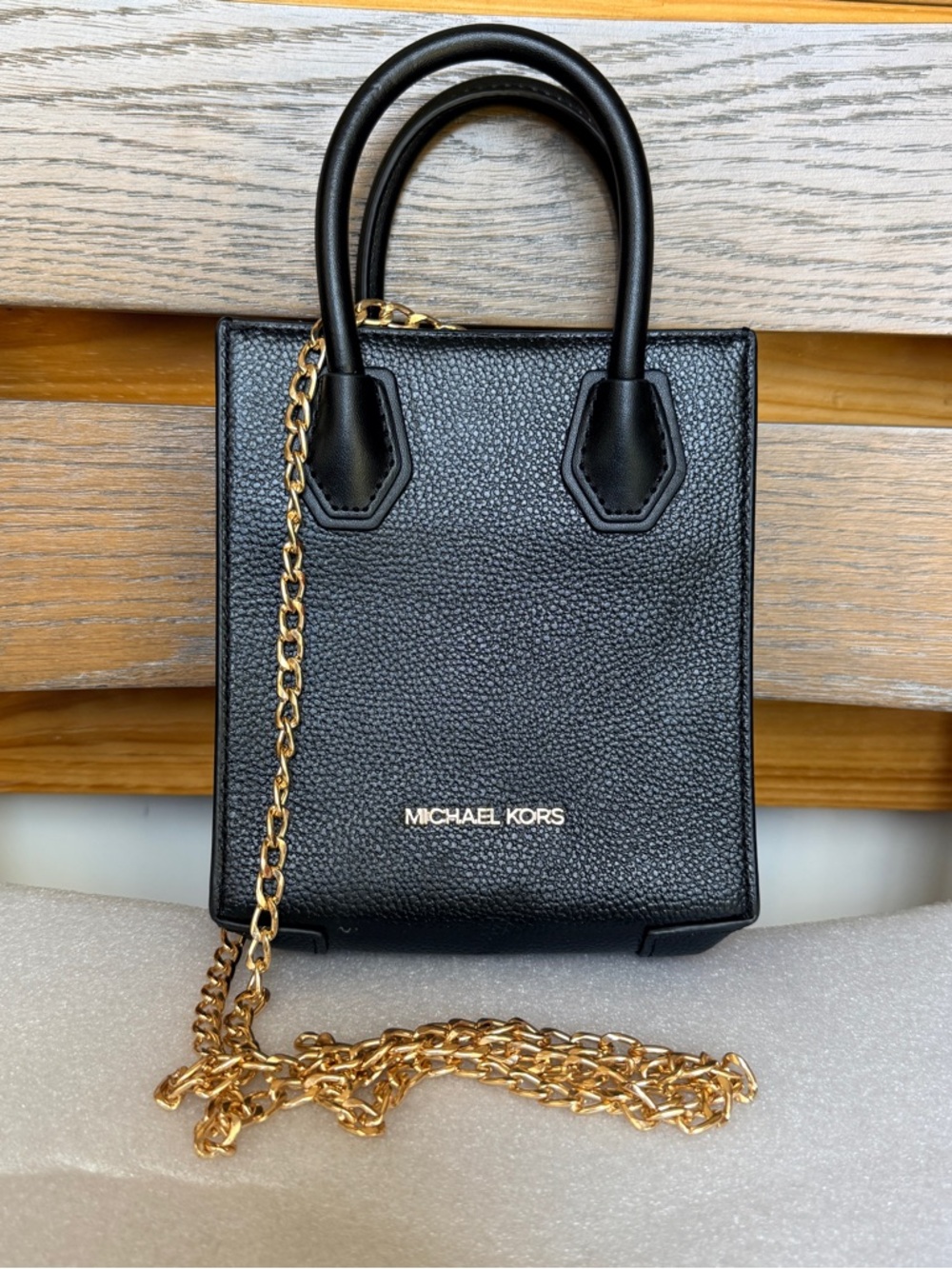 Michael Kors Mercer Extra-Small Pebbled Leather Crossbody Bag black